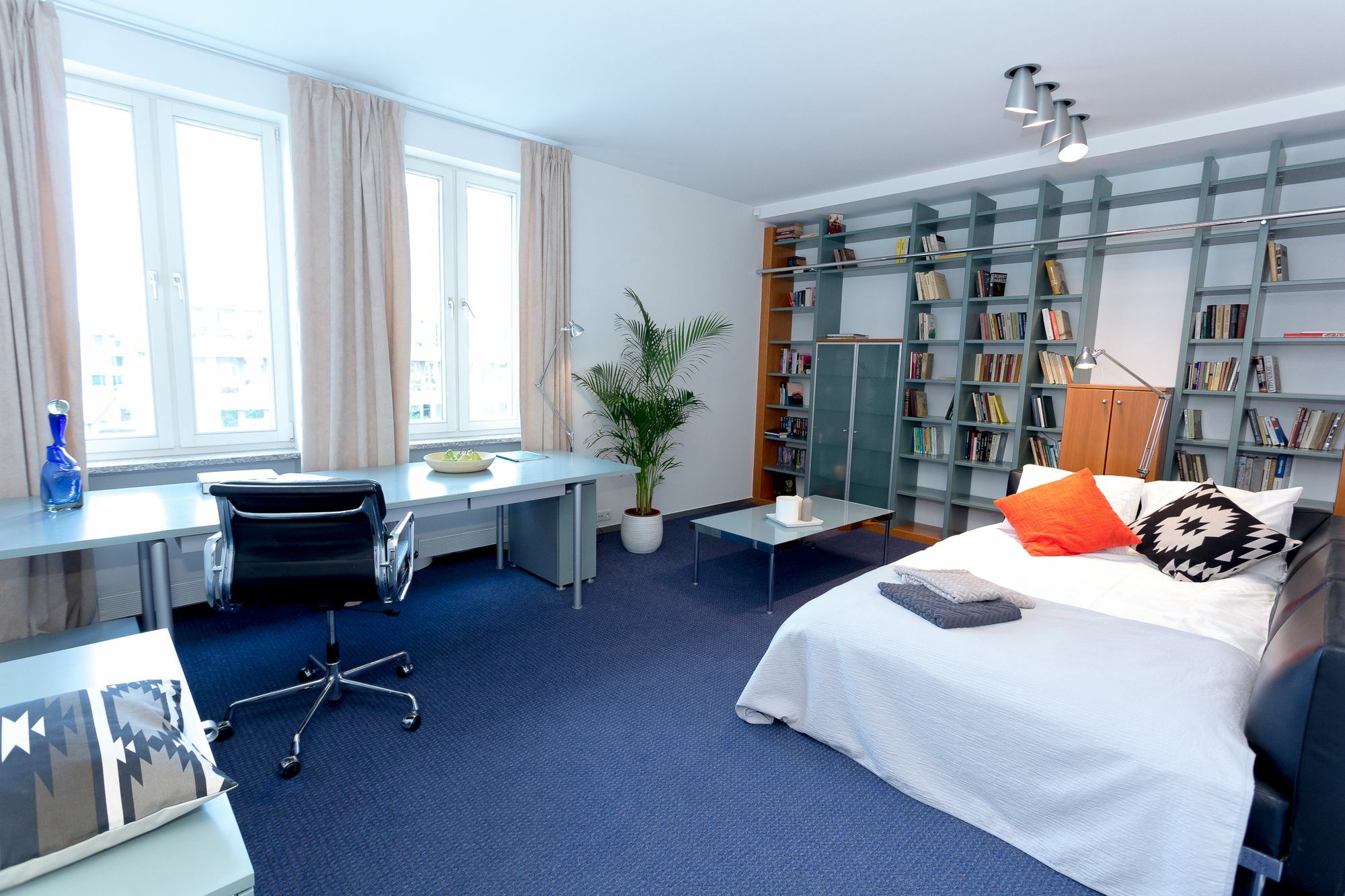 Vilnius Apartments & Suites - Gedimino Avenue Extérieur photo